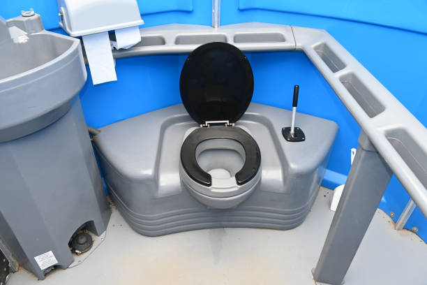 Best Portable restroom trailer rental  in Spearman, TX